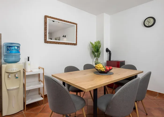 Сasa de vacaciones Agnes By Interhome Dobrinj